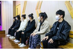 舔到阴流水的完整视频"北音附中高三表演专业阶段性考试"
